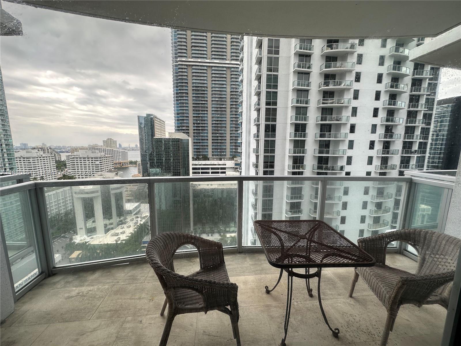 1050 Brickell Ave #2206, Miami FL 33131