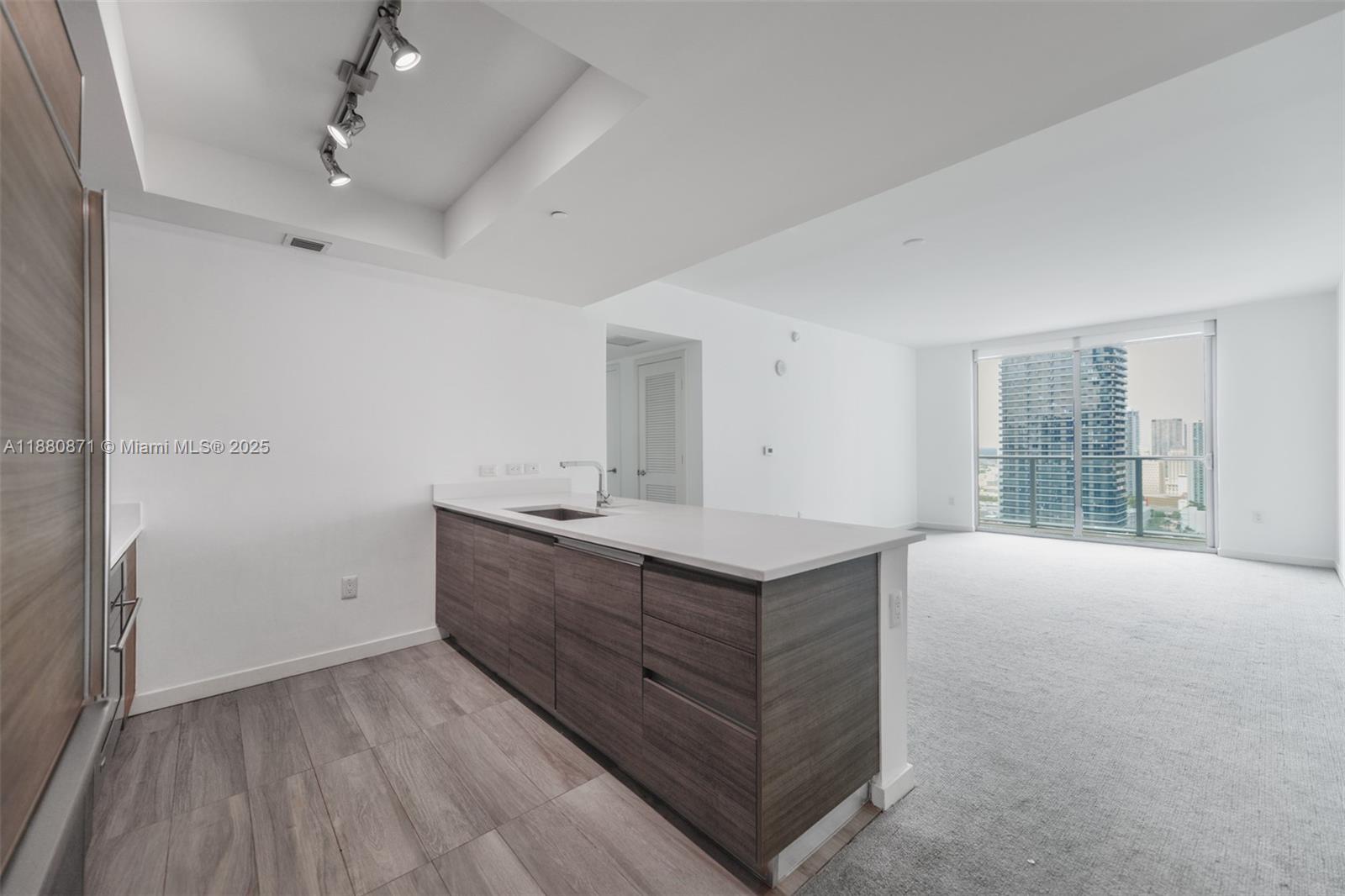 1100 S Miami Ave #3207, Miami FL 33130