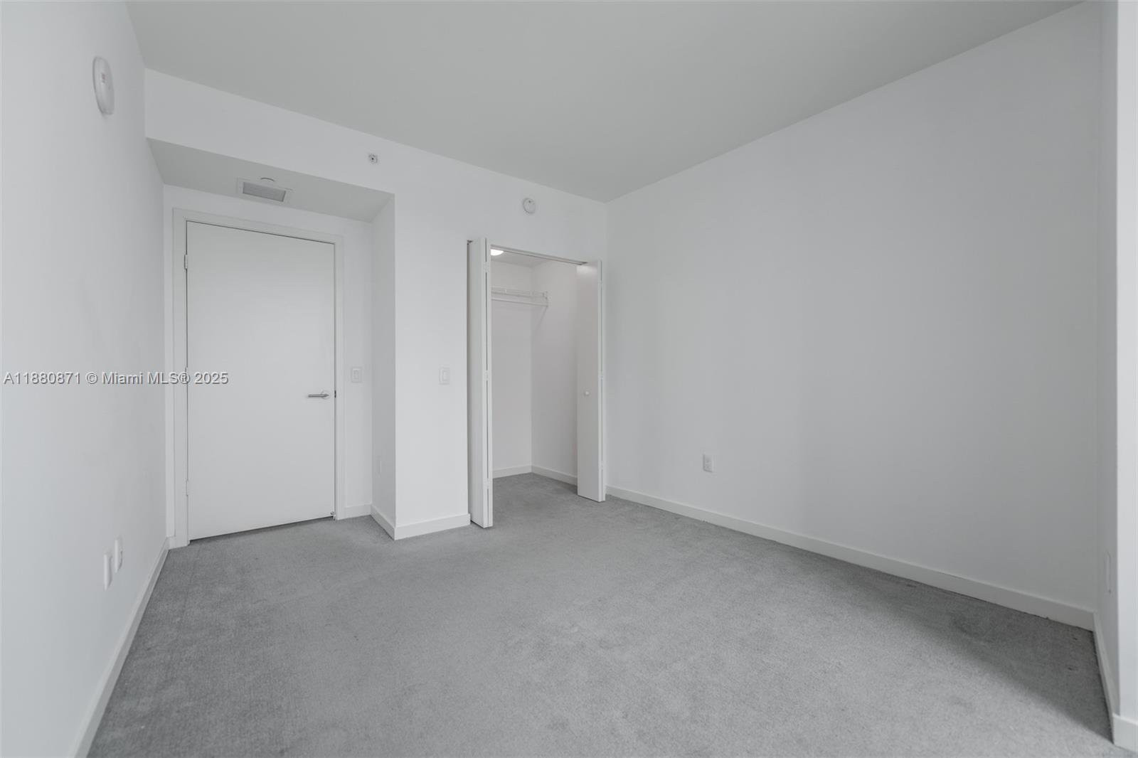 1100 S Miami Ave #3207, Miami FL 33130