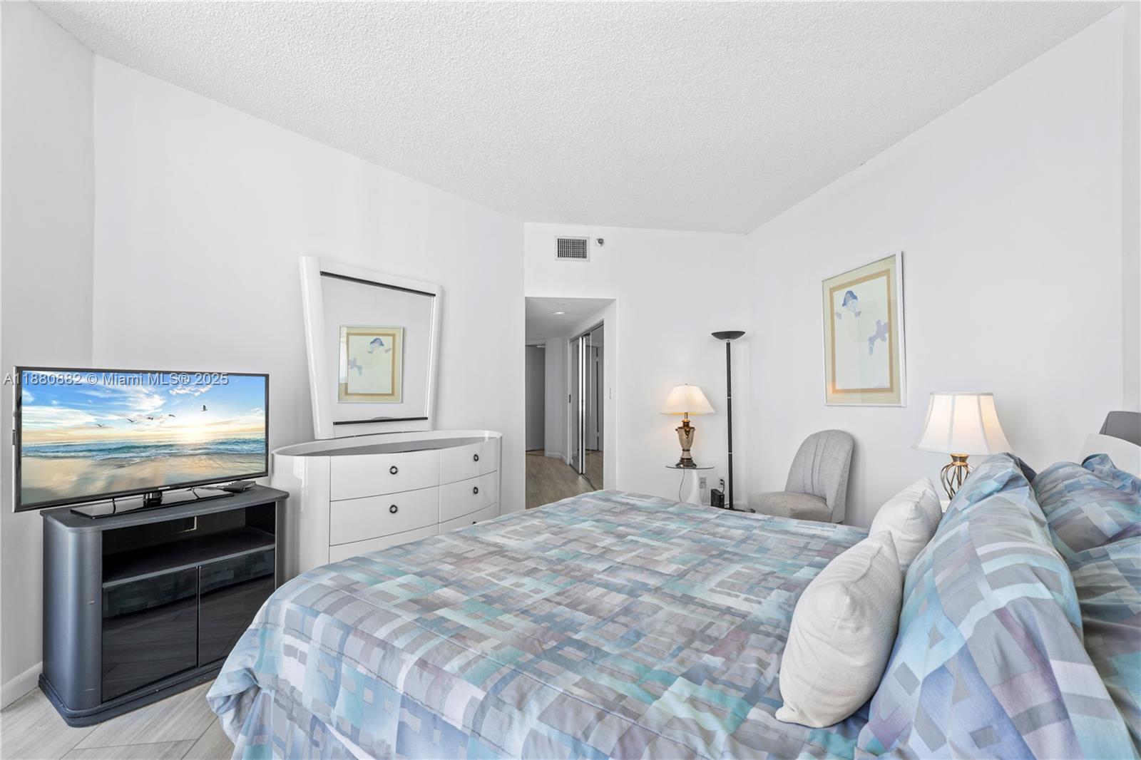 16485 Collins Ave #PH35C, Sunny Isles Beach FL 33160