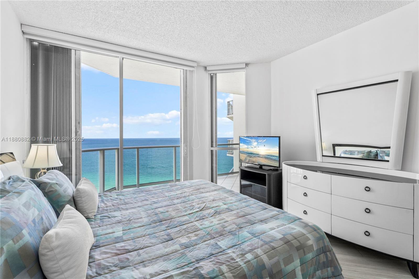 16485 Collins Ave #PH35C, Sunny Isles Beach FL 33160
