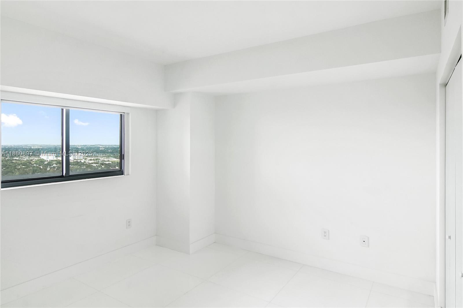 460 NE 28th St #3507, Miami FL 33137