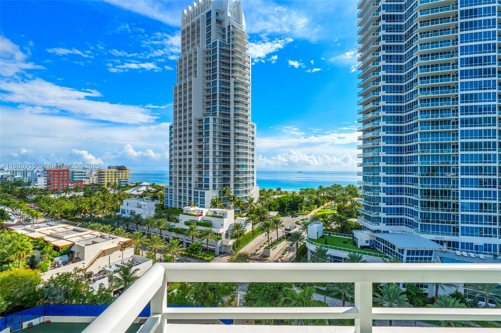 400 S Pointe Dr #1104, Miami Beach FL 33139