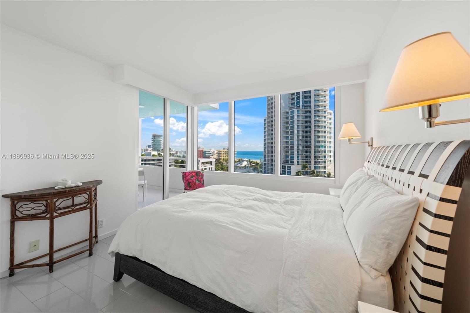 400 S Pointe Dr #1104, Miami Beach FL 33139