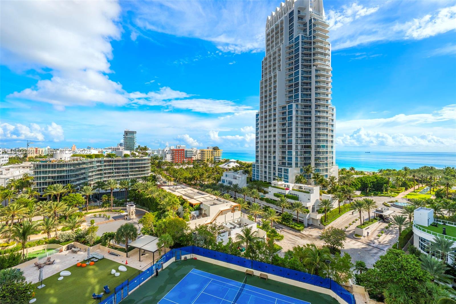 400 S Pointe Dr #1104, Miami Beach FL 33139