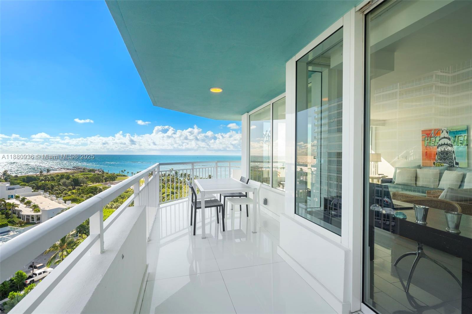 400 S Pointe Dr #1104, Miami Beach FL 33139
