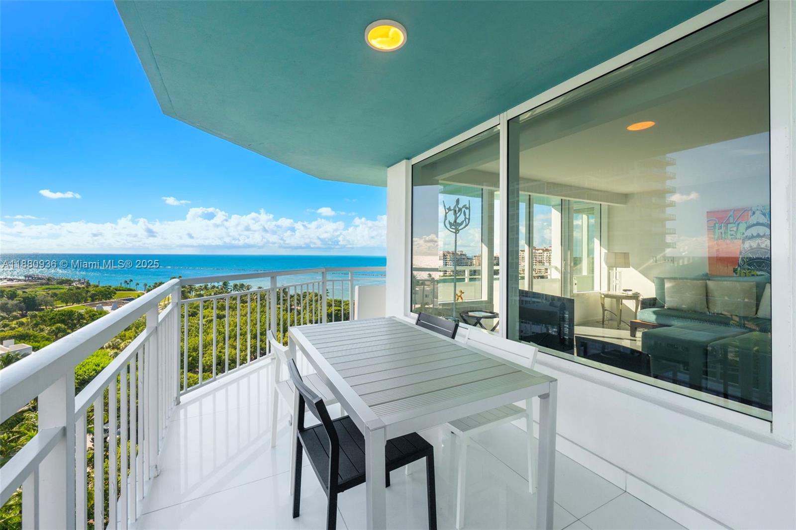 400 S Pointe Dr #1104, Miami Beach FL 33139