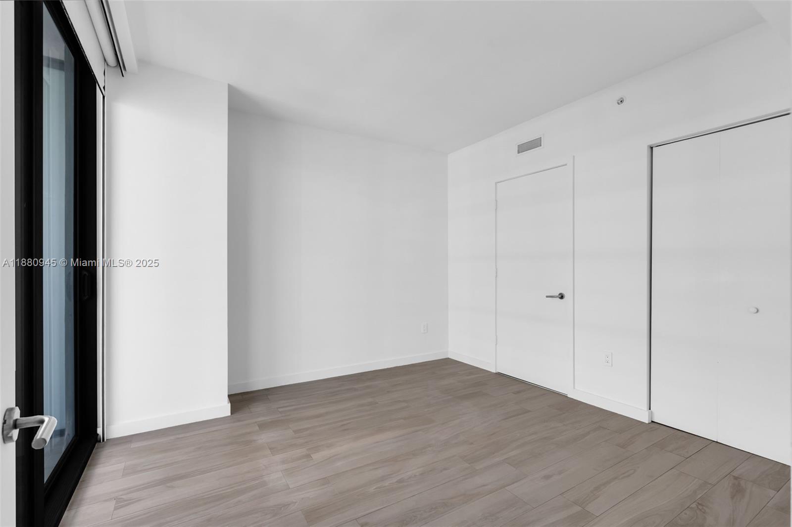 1300 S Miami Ave #3808, Miami FL 33130