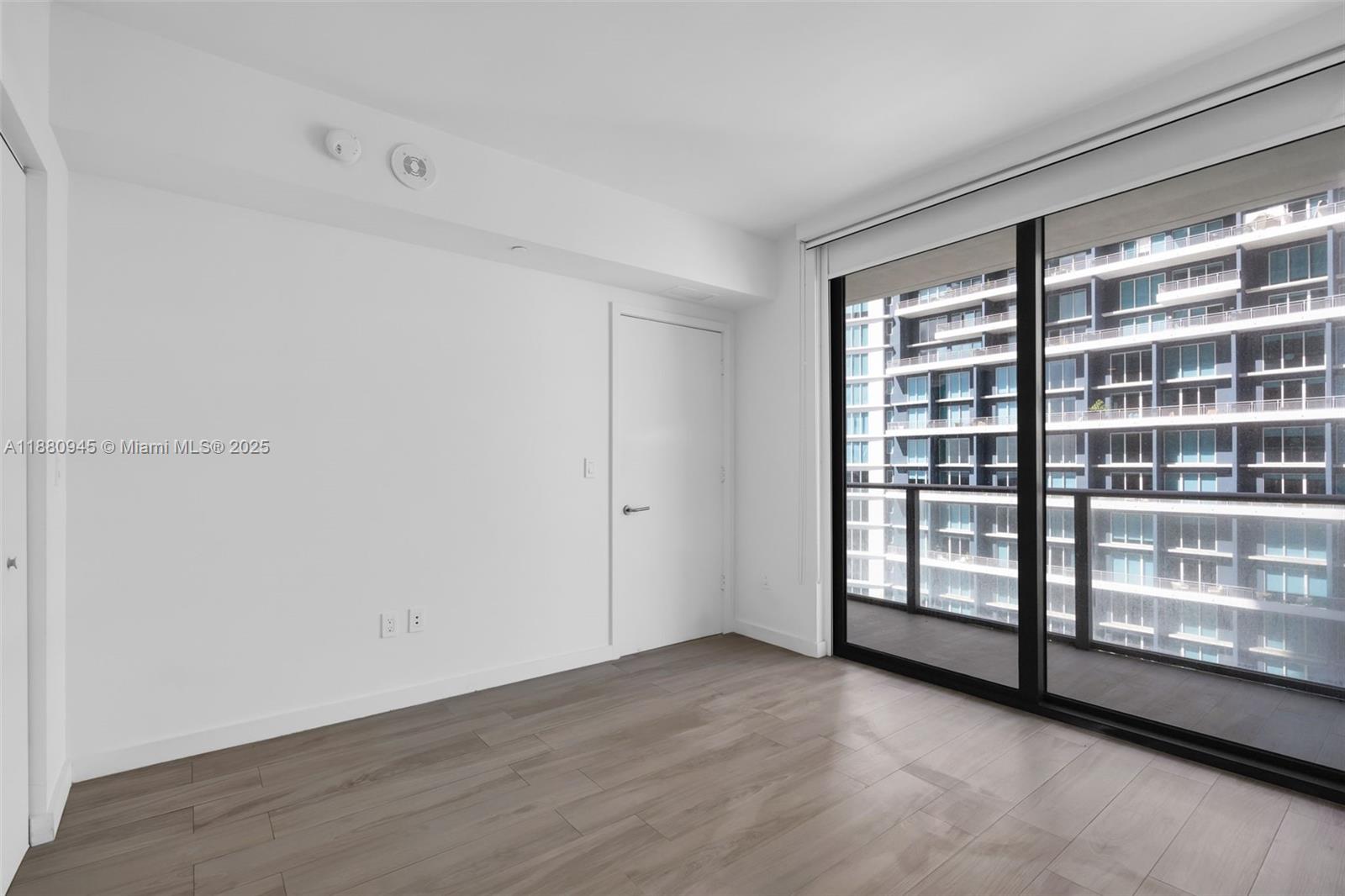 1300 S Miami Ave #3808, Miami FL 33130