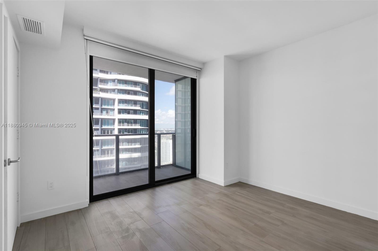 1300 S Miami Ave #3808, Miami FL 33130