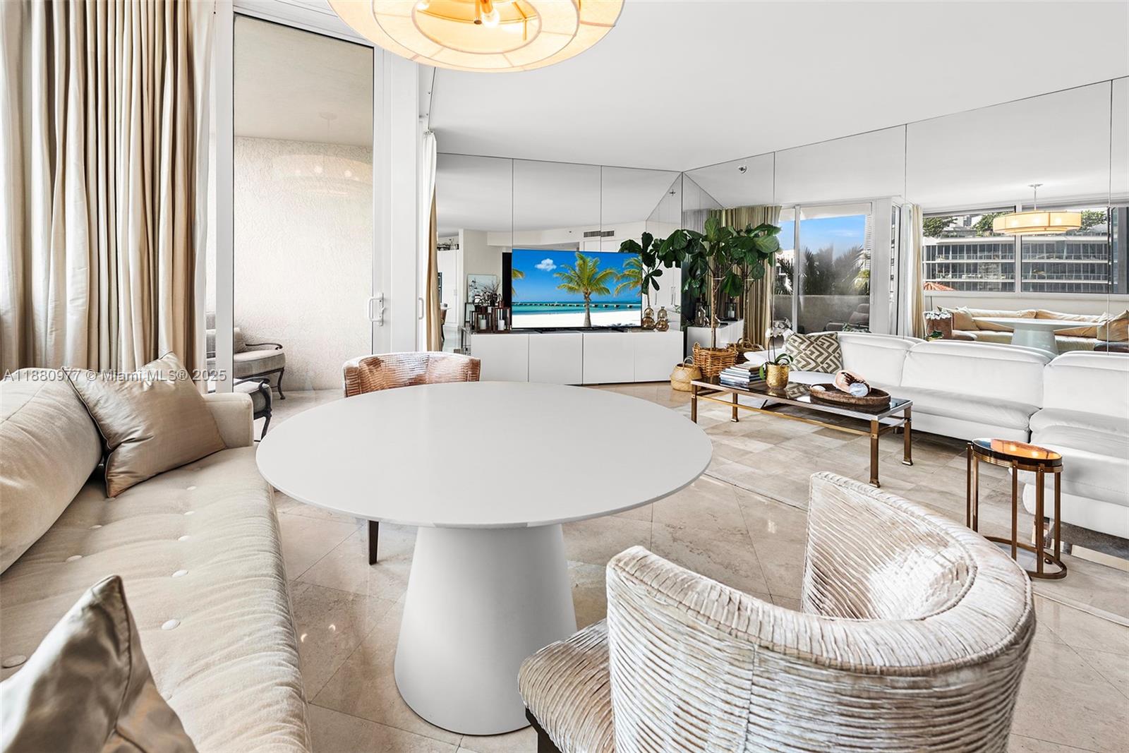 300 S Pointe Dr #504, Miami Beach FL 33139