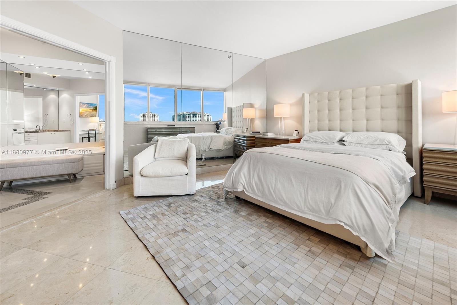 300 S Pointe Dr #504, Miami Beach FL 33139