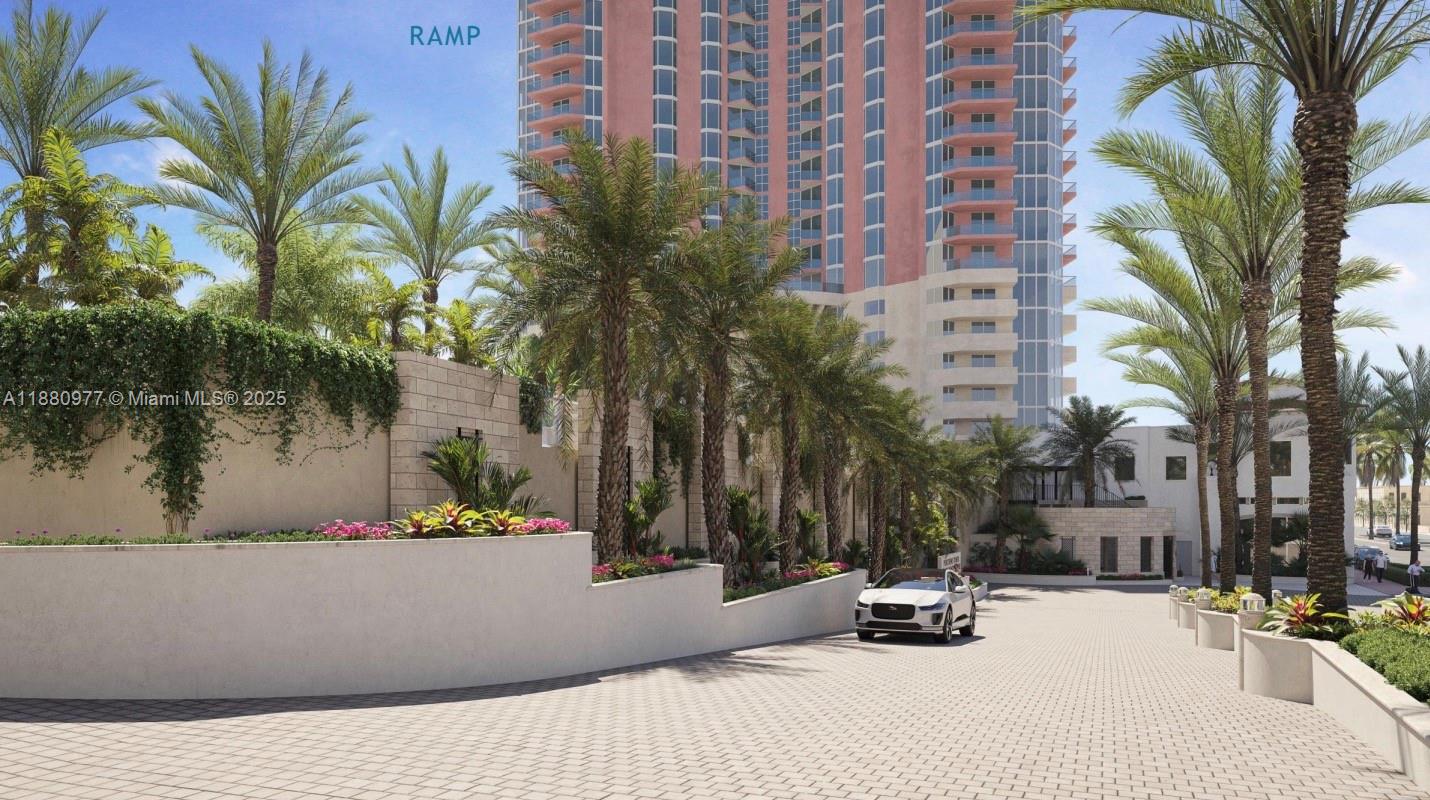 300 S Pointe Dr #504, Miami Beach FL 33139