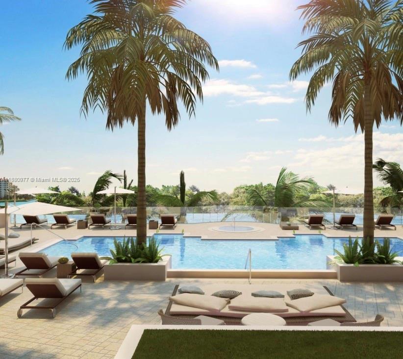300 S Pointe Dr #504, Miami Beach FL 33139