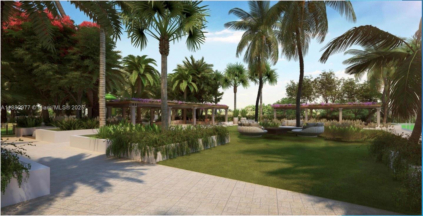 300 S Pointe Dr #504, Miami Beach FL 33139