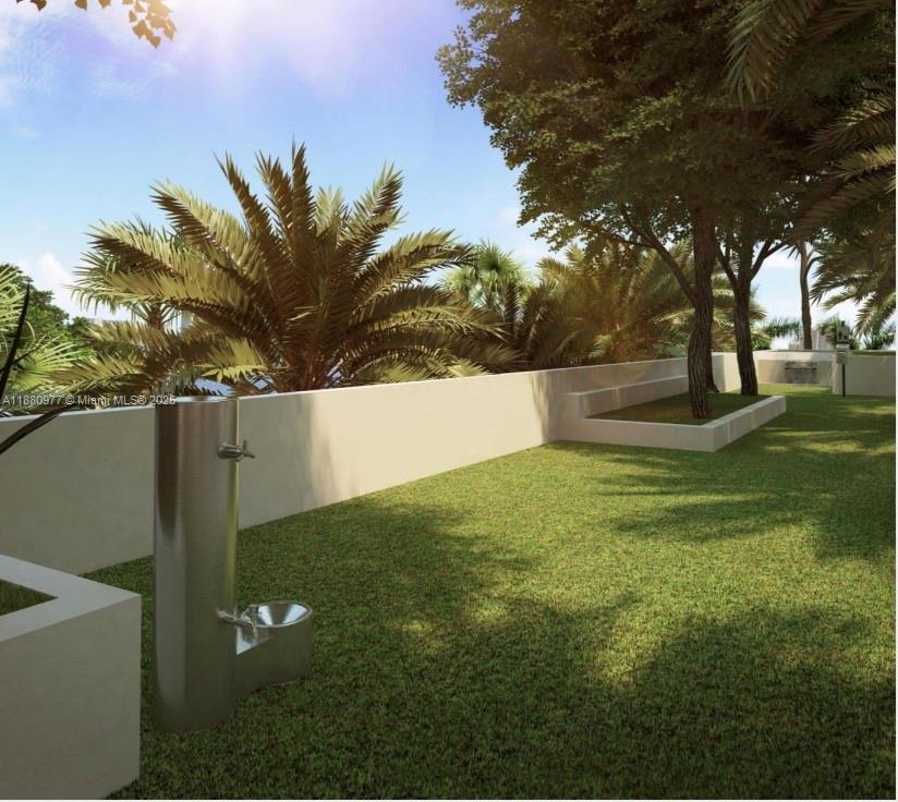 300 S Pointe Dr #504, Miami Beach FL 33139