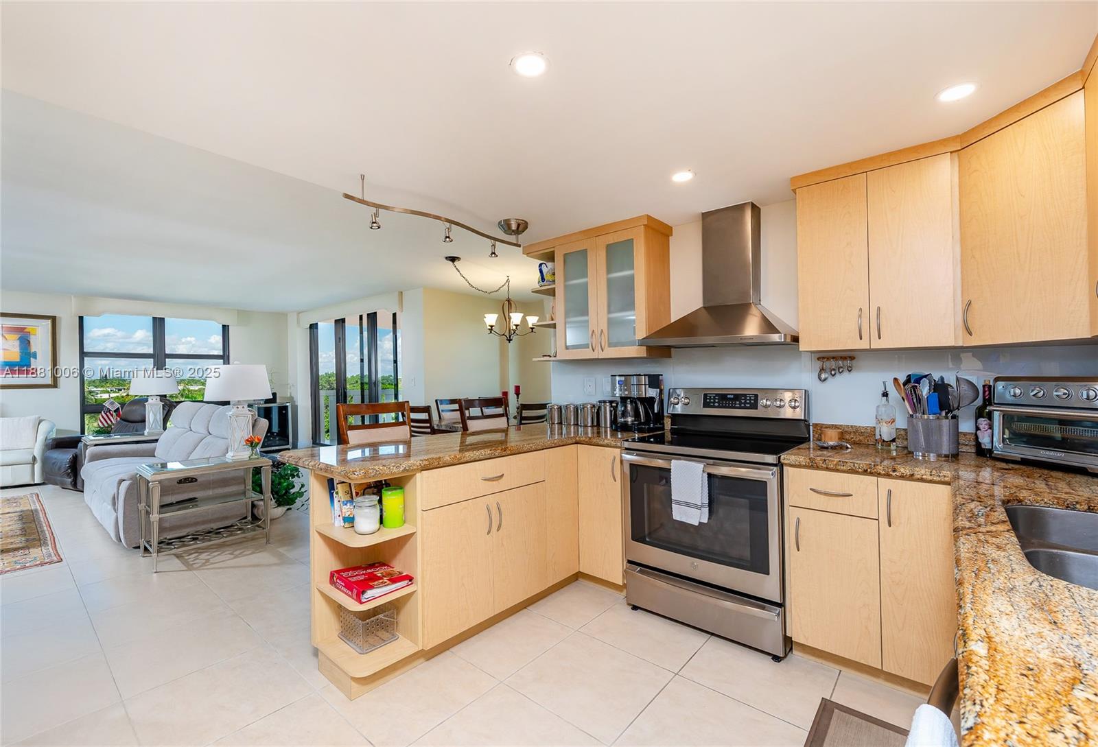 1121 Crandon Blvd #E501, Key Biscayne FL 33149