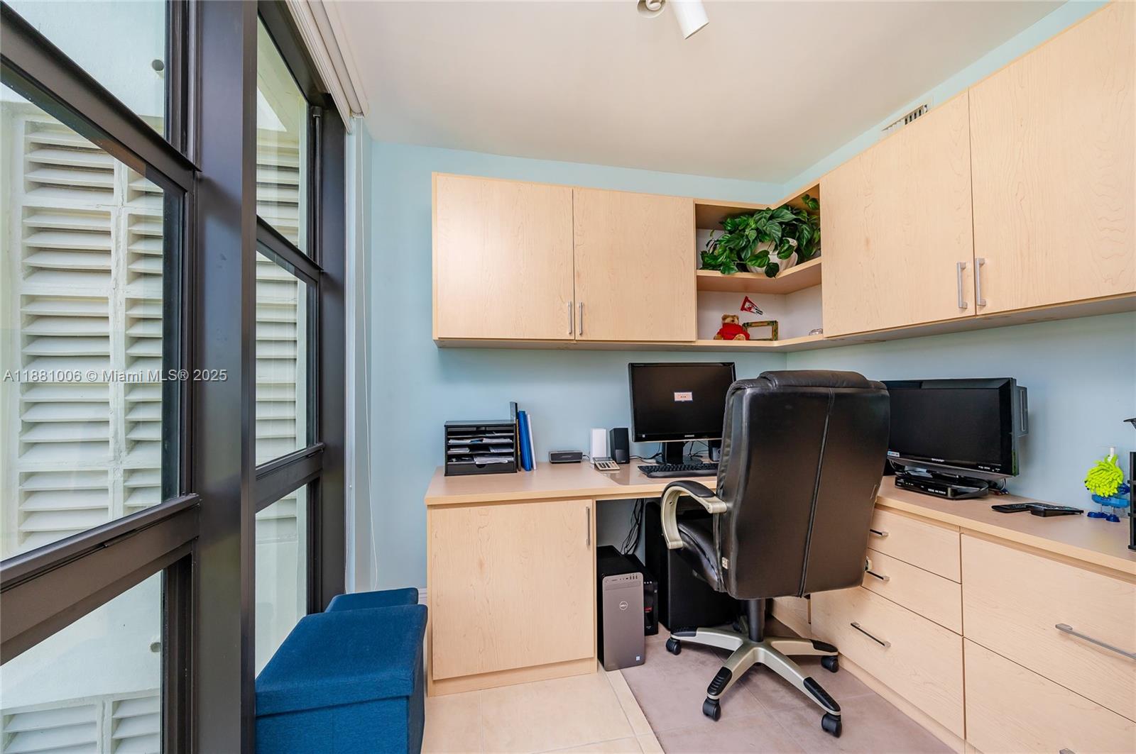 1121 Crandon Blvd #E501, Key Biscayne FL 33149