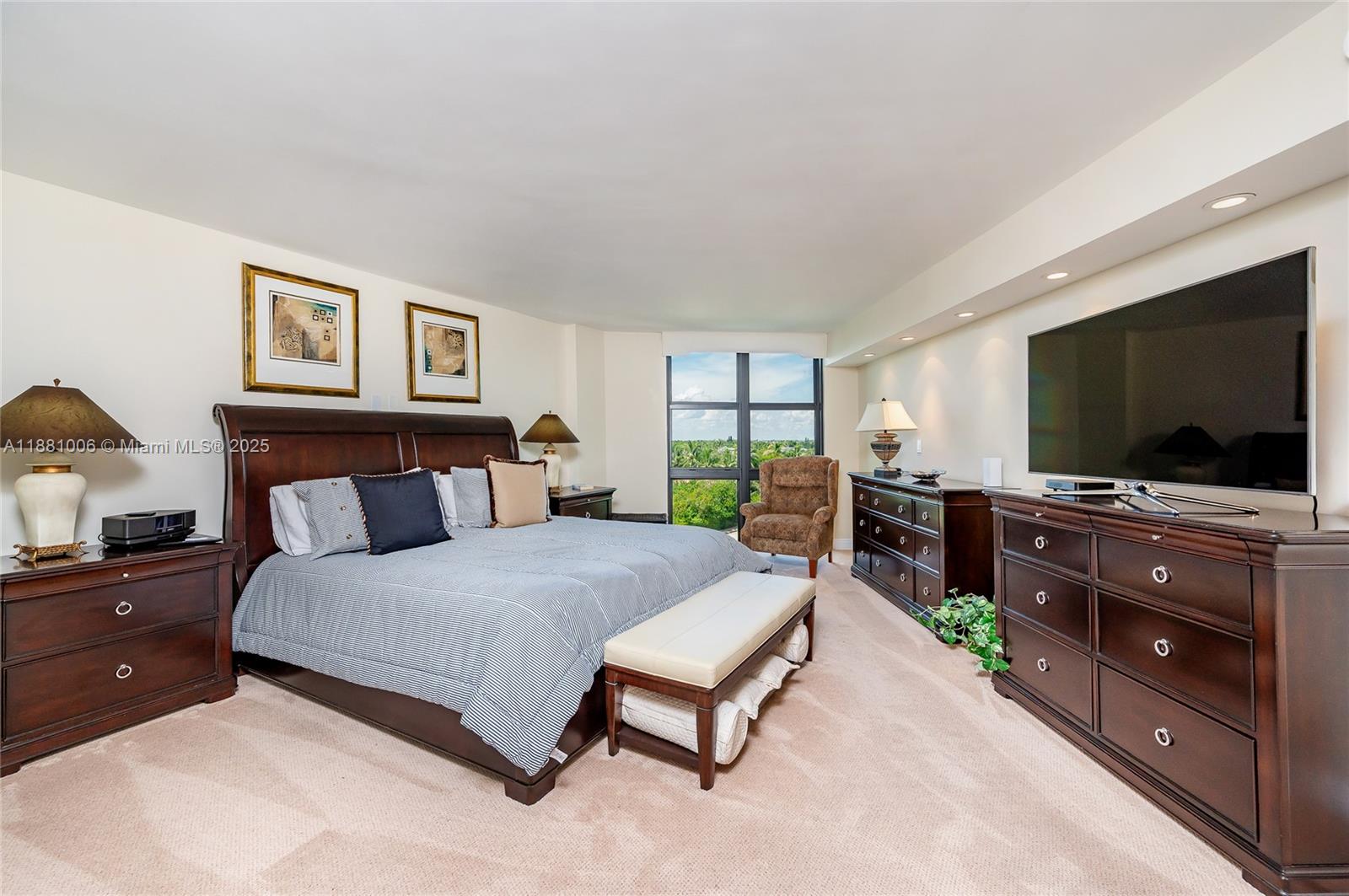 1121 Crandon Blvd #E501, Key Biscayne FL 33149