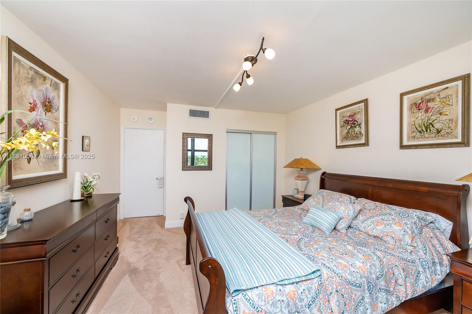 1121 Crandon Blvd #E501, Key Biscayne FL 33149
