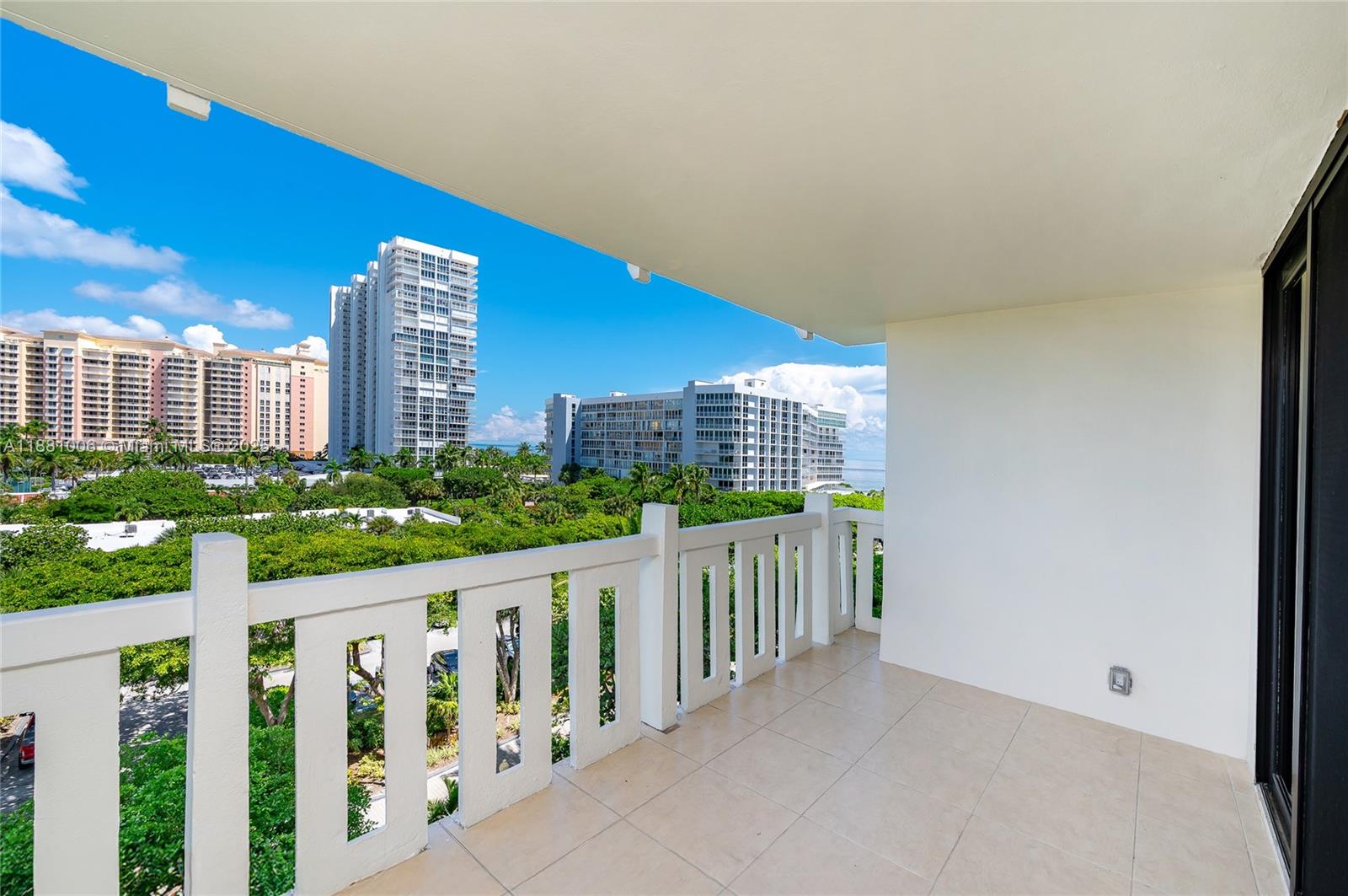 1121 Crandon Blvd #E501, Key Biscayne FL 33149