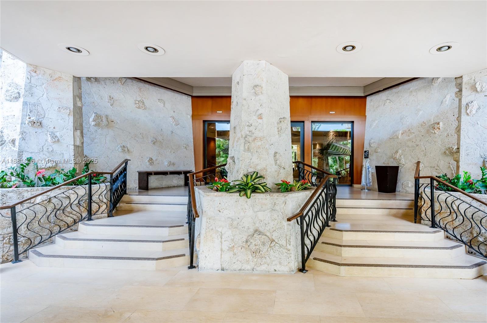 1121 Crandon Blvd #E501, Key Biscayne FL 33149