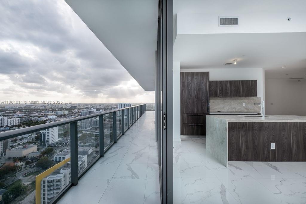 480 NE 31 St #3101, Miami FL 33137