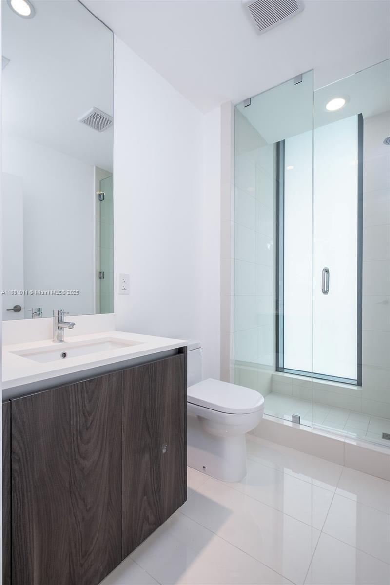 480 NE 31 St #3101, Miami FL 33137