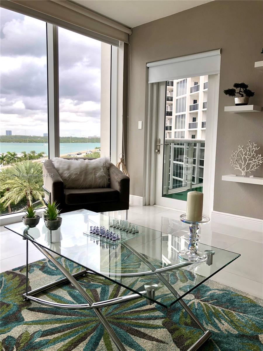 10275 Collins Ave #624, Bal Harbour FL 33154