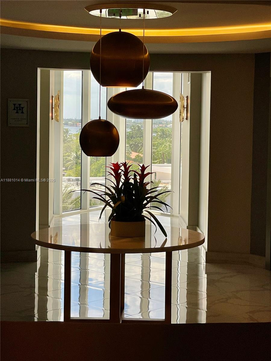 10275 Collins Ave #624, Bal Harbour FL 33154