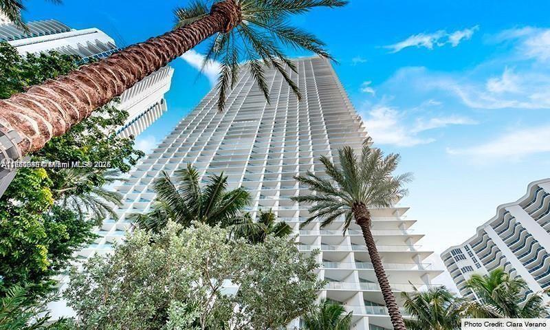 16901 Collins Ave #904, Sunny Isles Beach FL 33160