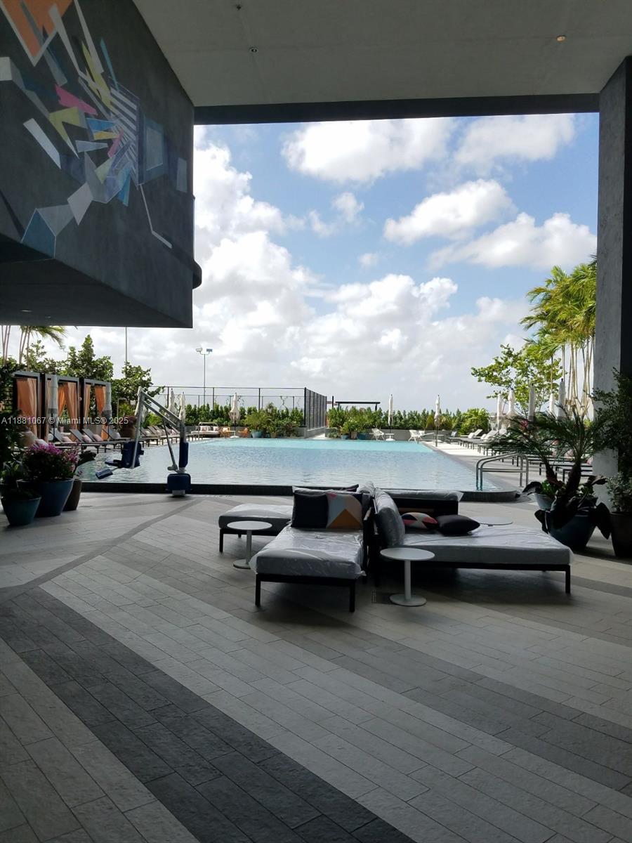 121 NE 34th St #503, Miami FL 33137