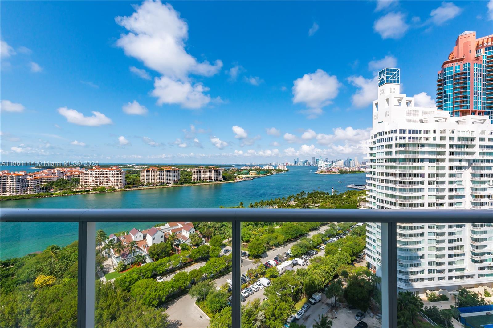 100 S Pointe Dr #1802, Miami Beach FL 33139