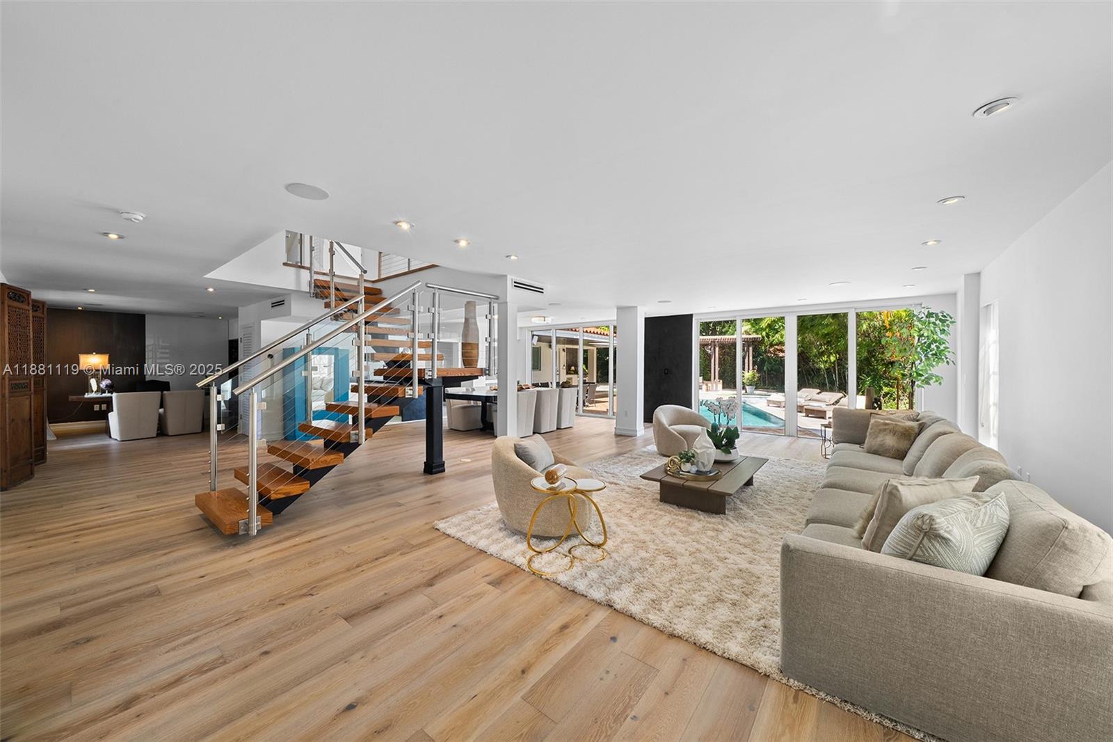 575 Bay Point Rd, Miami FL 33137