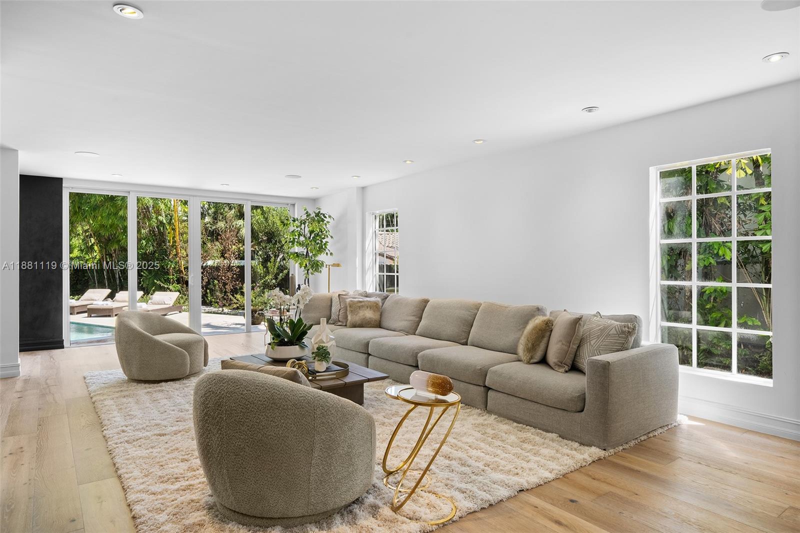 575 Bay Point Rd, Miami FL 33137
