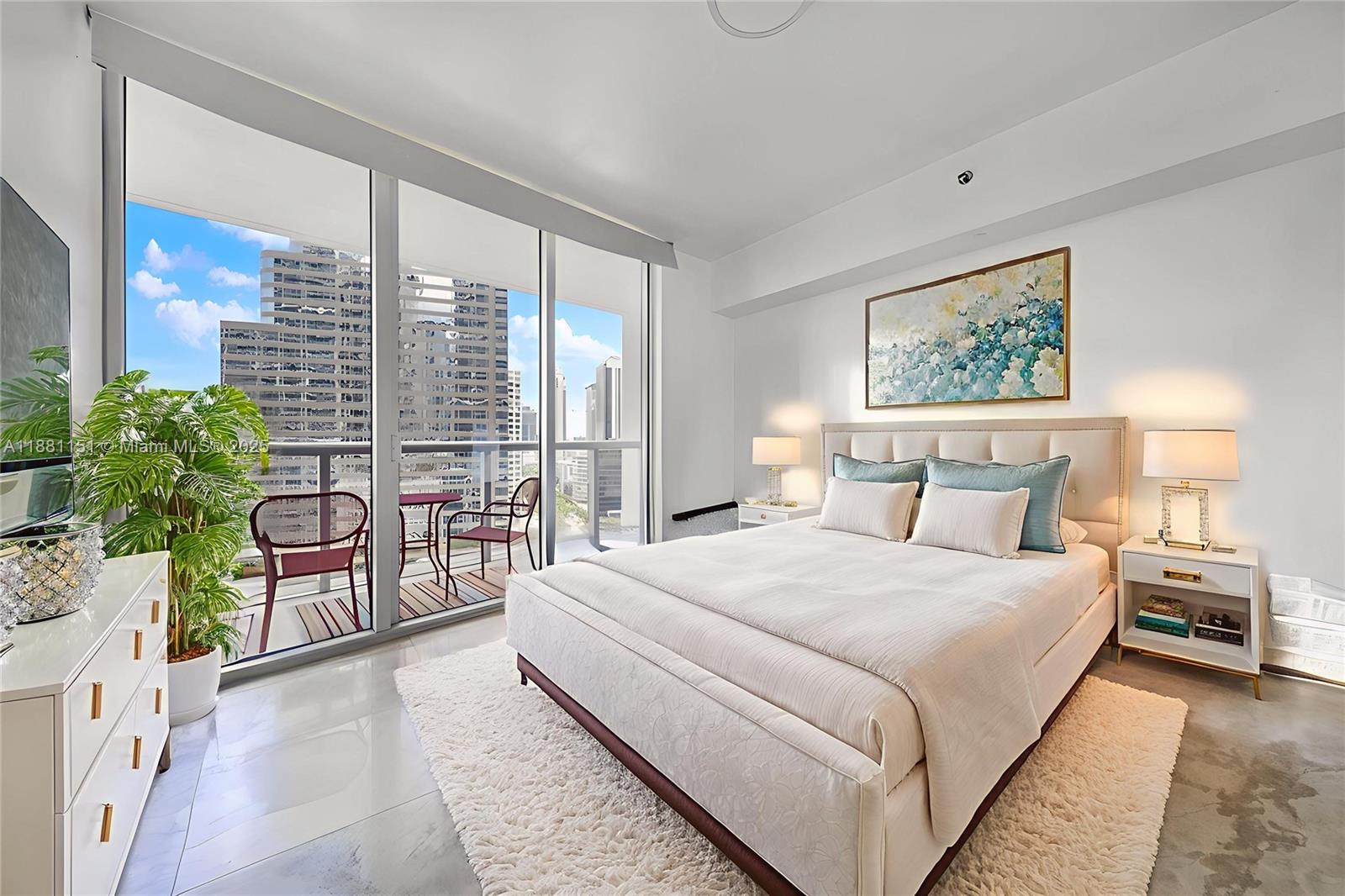 485 Brickell Ave #2209, Miami FL 33131