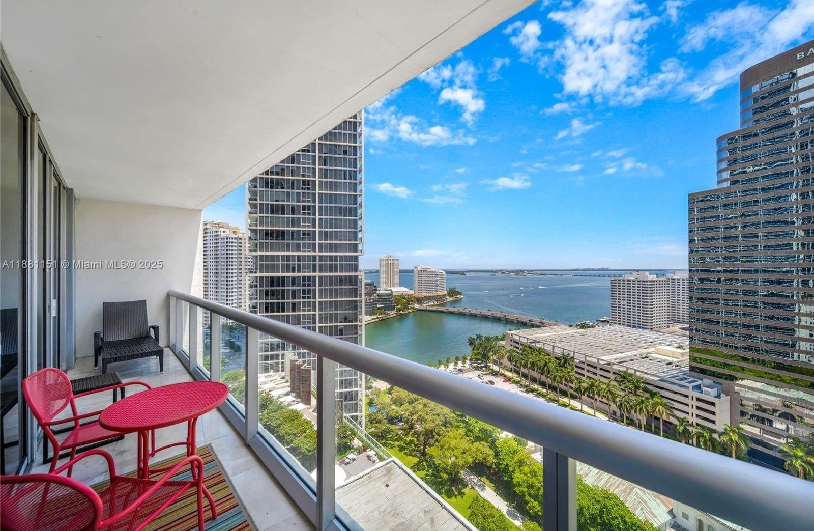 485 Brickell Ave #2209, Miami FL 33131