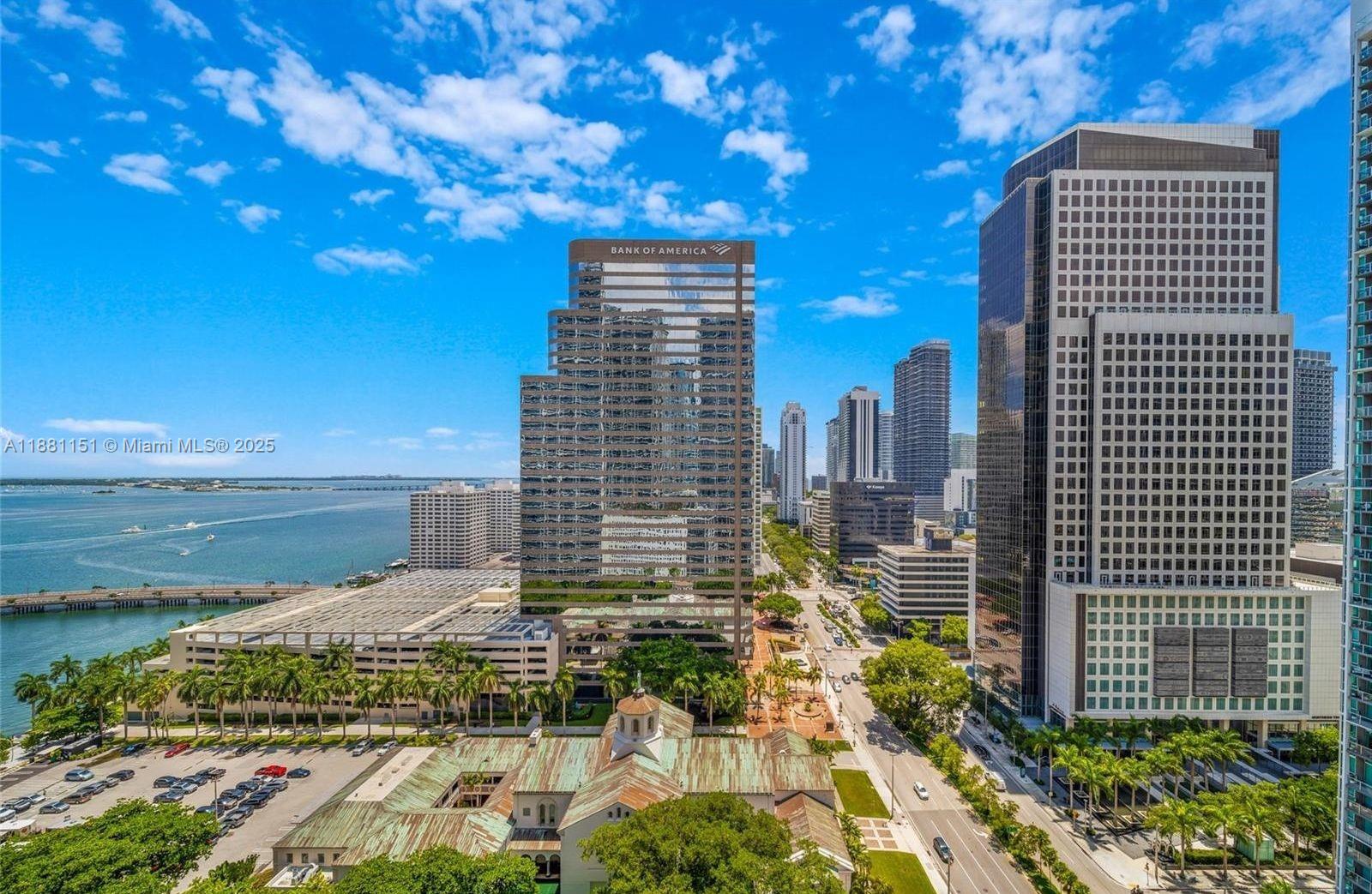 485 Brickell Ave #2209, Miami FL 33131