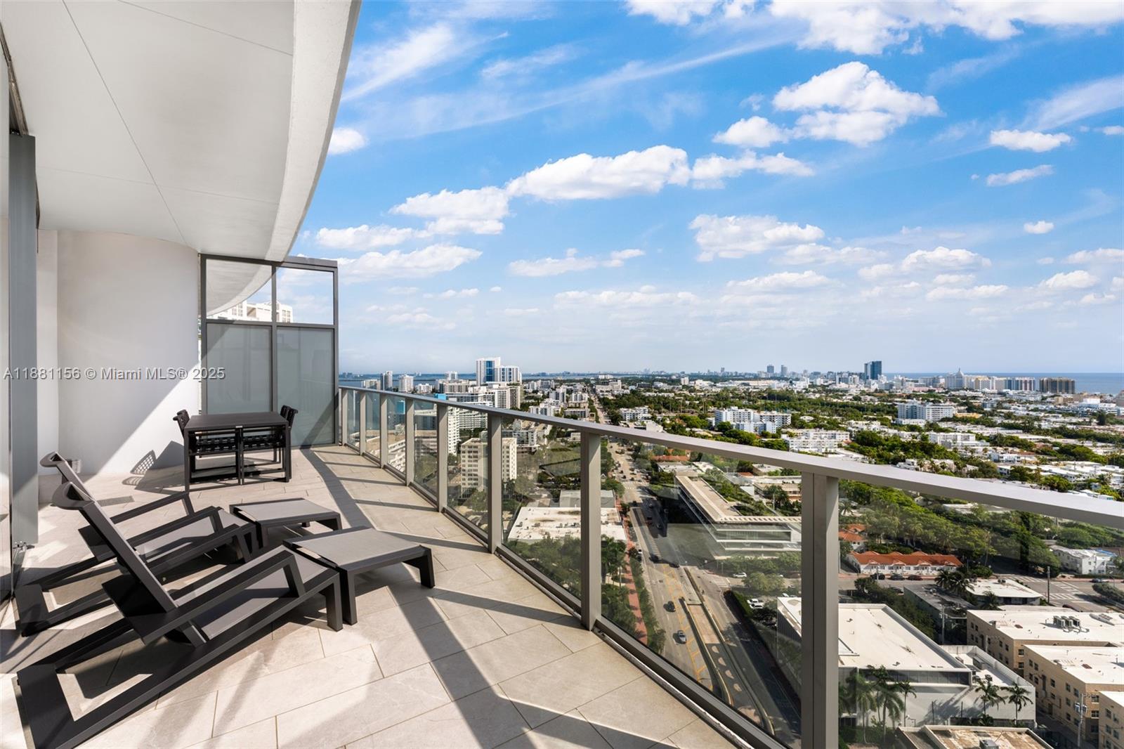 500 Alton Rd #2504, Miami Beach FL 33139