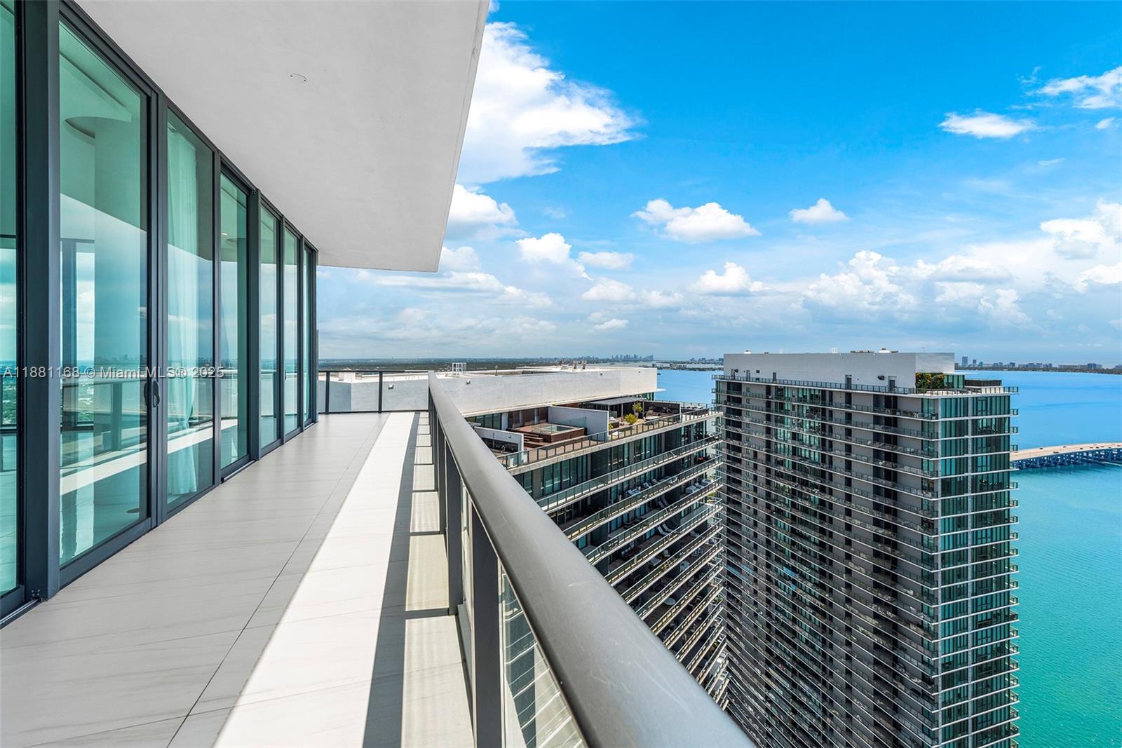 480 NE 31st St #PH5204, Miami FL 33137