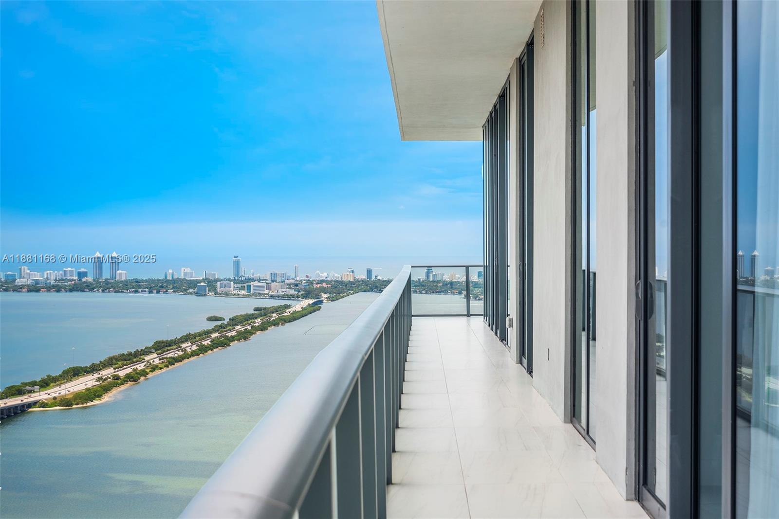 480 NE 31st St #PH5204, Miami FL 33137