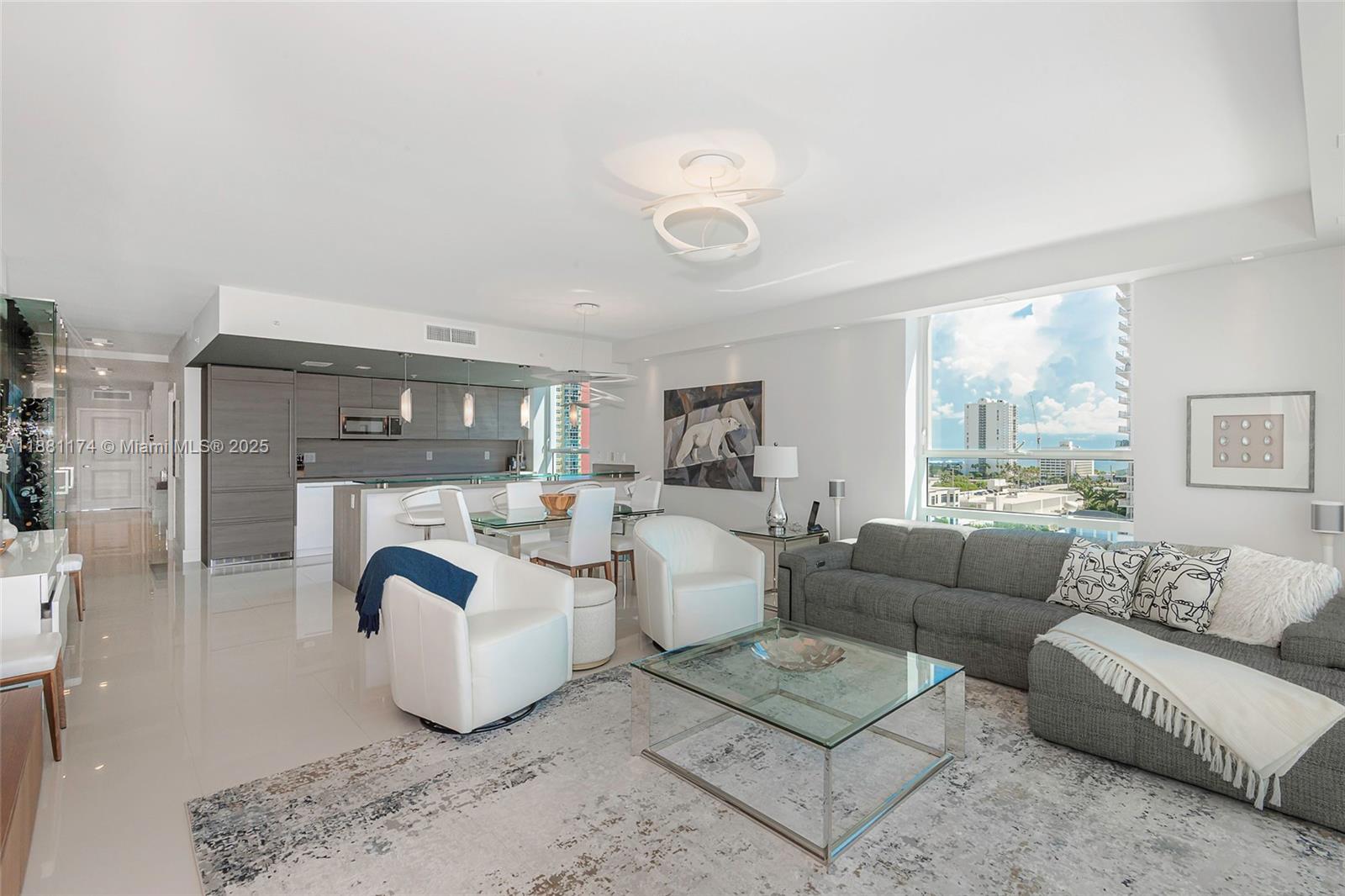 400 Sunny Isles Blvd #1122 CORNER UNIT, Sunny Isles Beach FL 33160