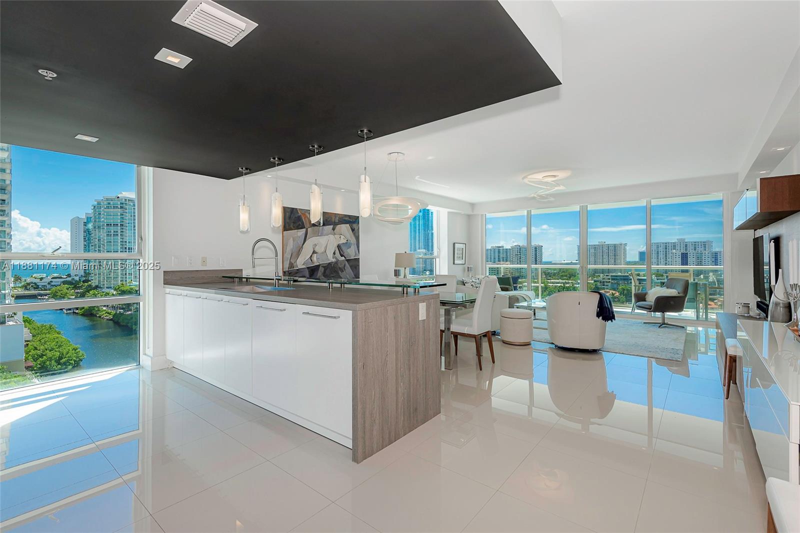 400 Sunny Isles Blvd #1122 CORNER UNIT, Sunny Isles Beach FL 33160