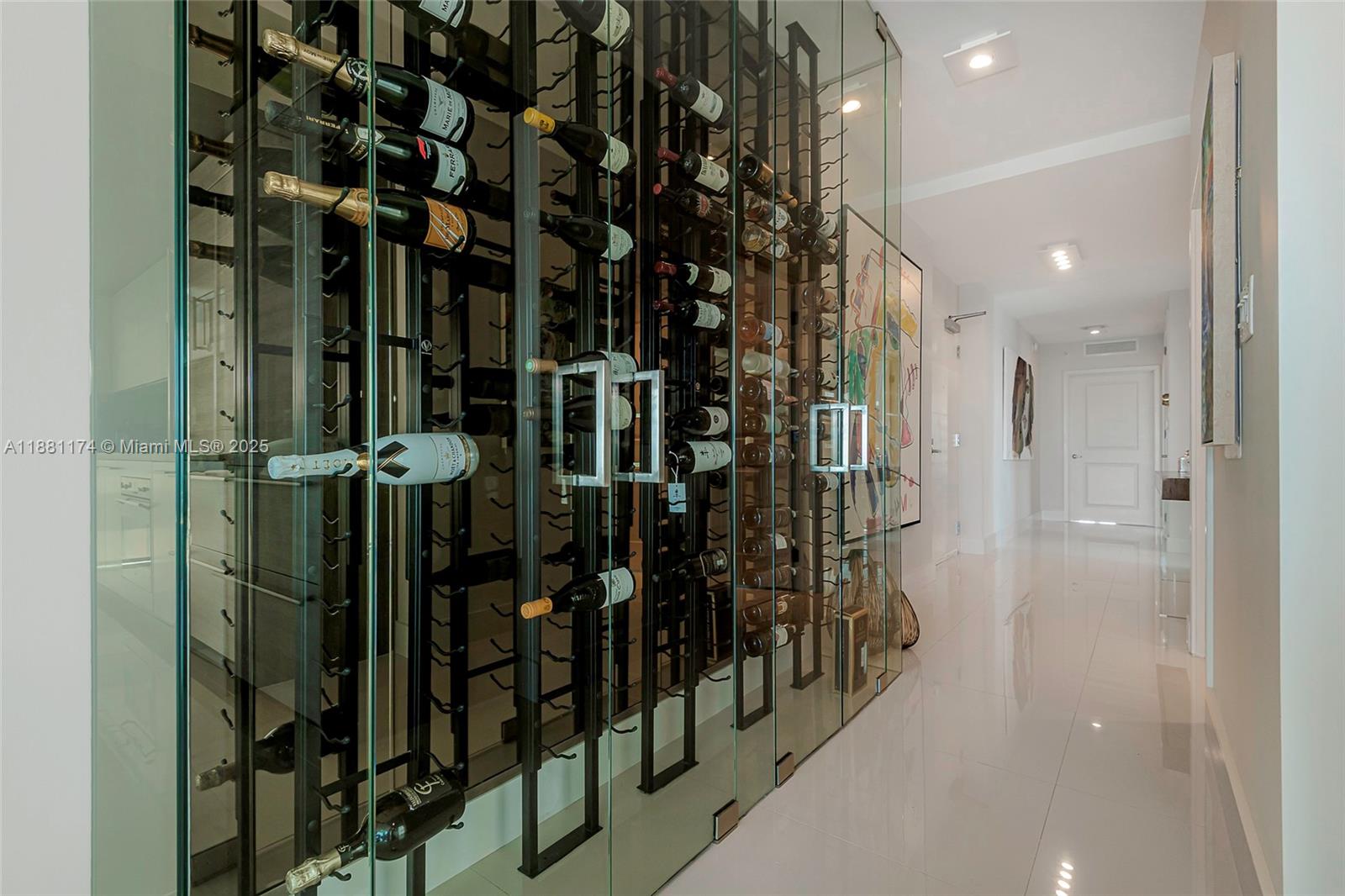 400 Sunny Isles Blvd #1122 CORNER UNIT, Sunny Isles Beach FL 33160