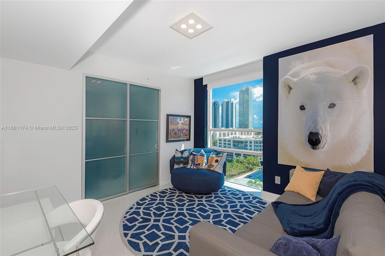 400 Sunny Isles Blvd #1122 CORNER UNIT, Sunny Isles Beach FL 33160