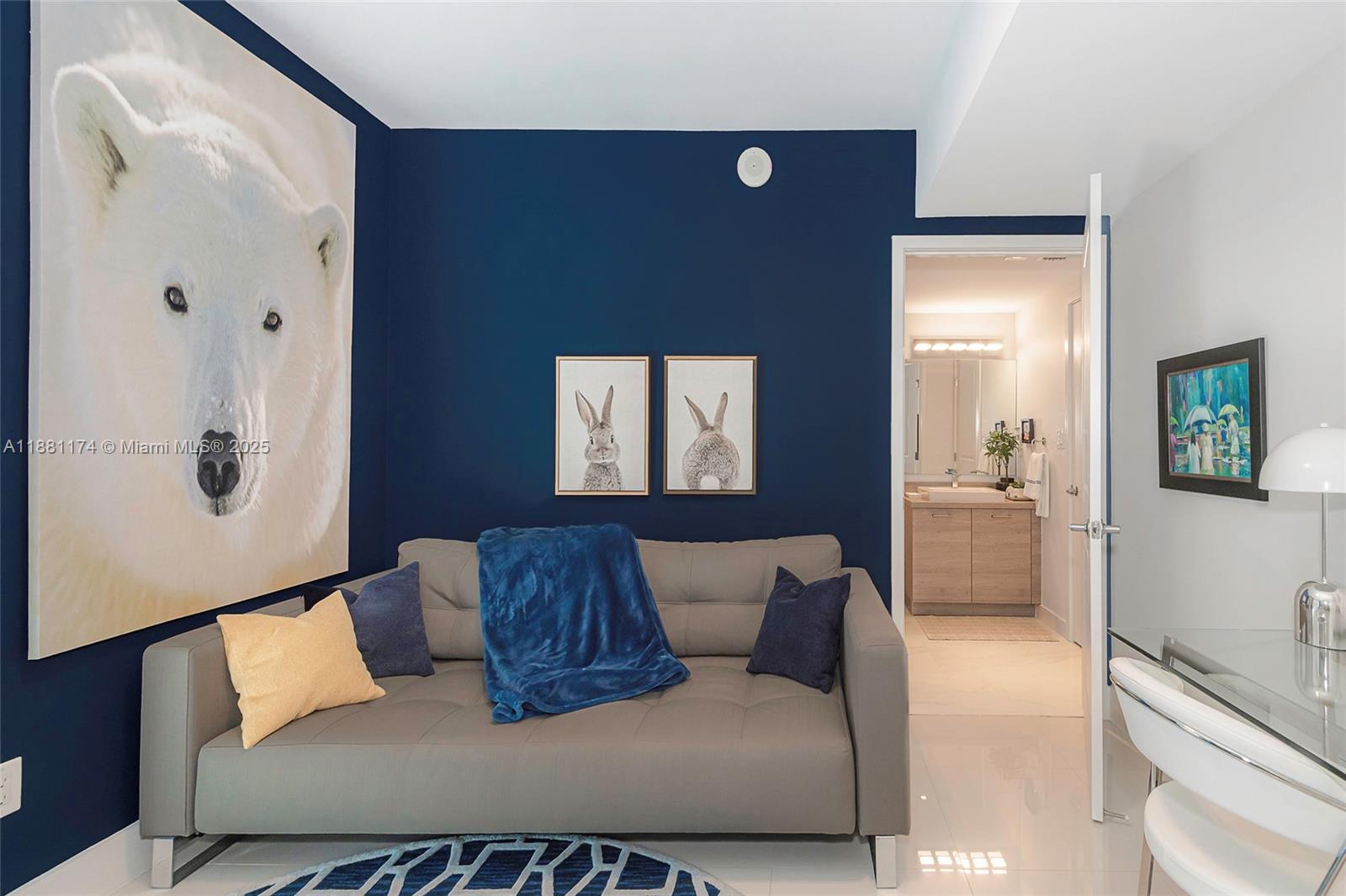 400 Sunny Isles Blvd #1122 CORNER UNIT, Sunny Isles Beach FL 33160