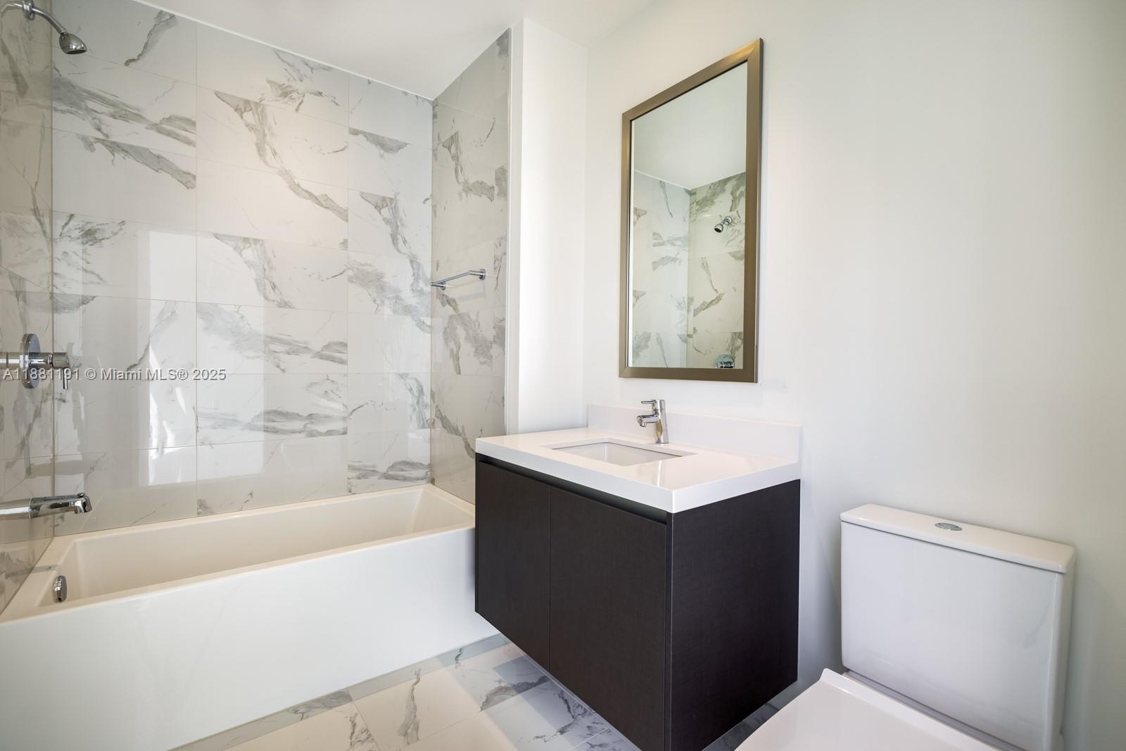 851 NE 1st Ave #2403, Miami FL 33132
