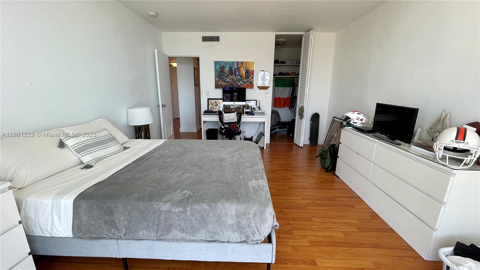 2451 Brickell Ave #9C, Miami FL 33129