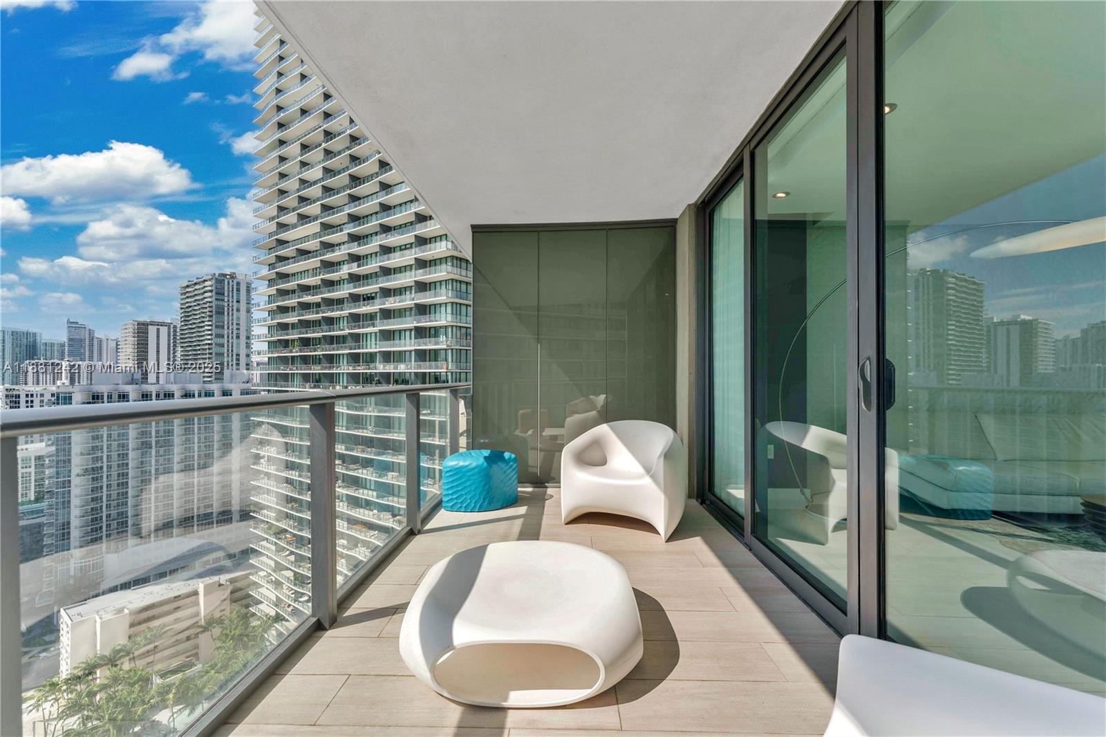 650 NE 32nd St #2407, Miami FL 33137