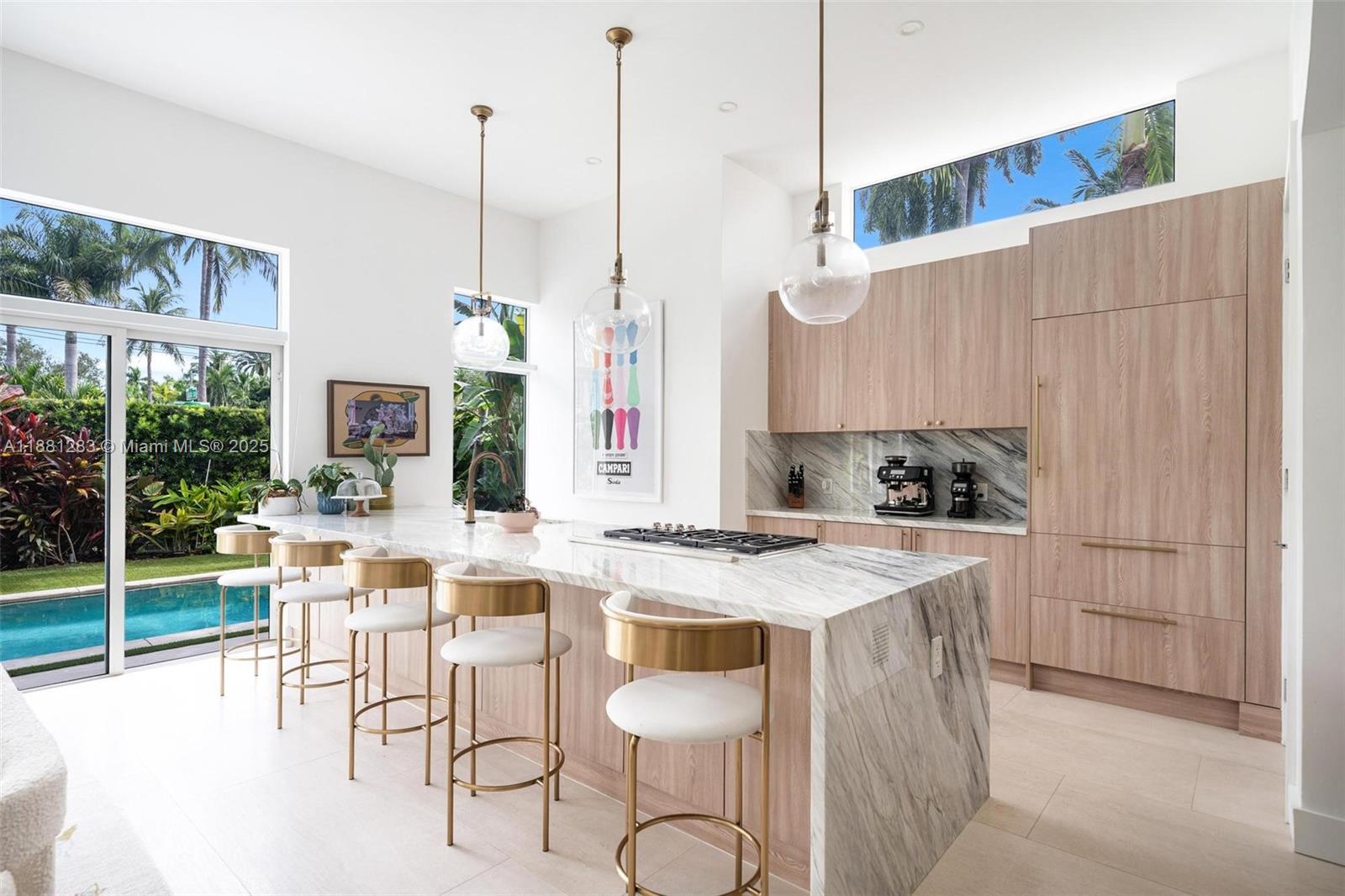 520 E Dilido Dr, Miami Beach FL 33139